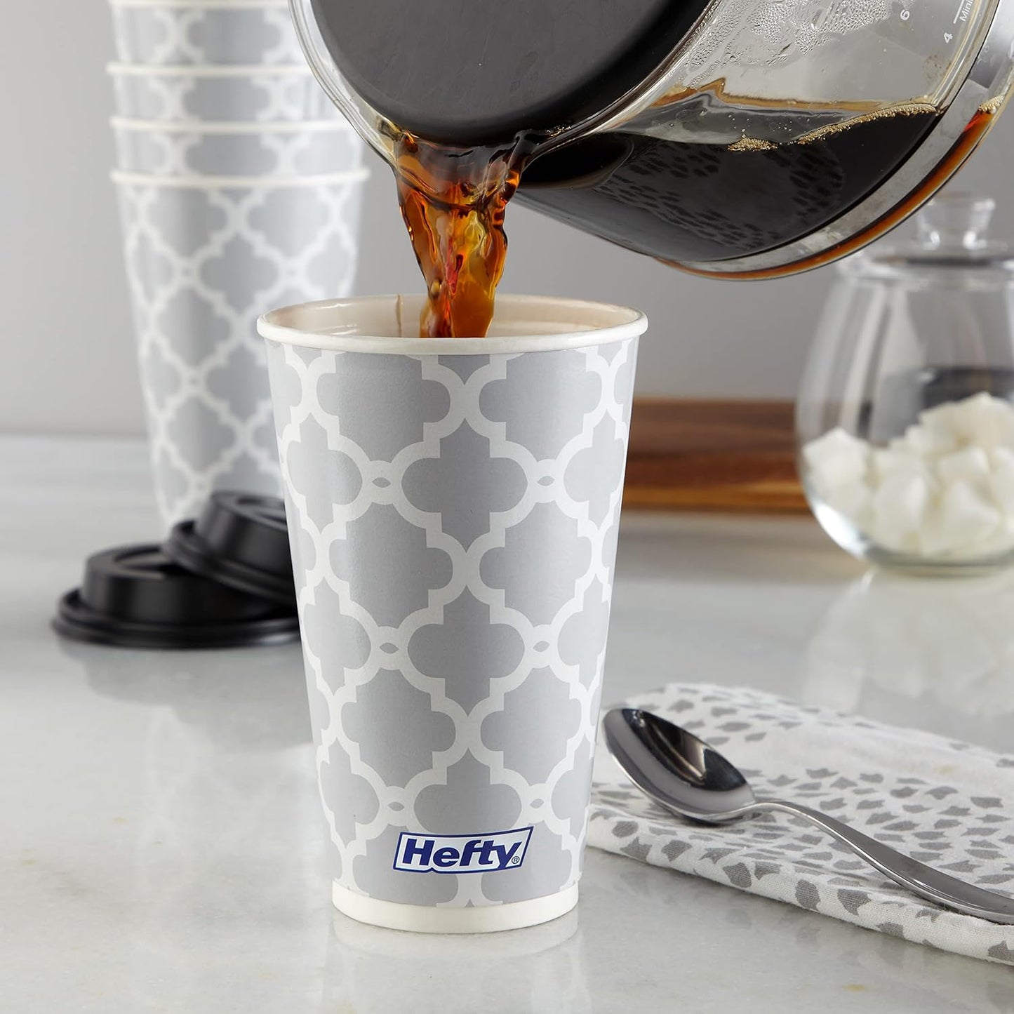 Disposable Hot Cups with Lids, 16 oz, 20-pack ($0.23/Unit)
