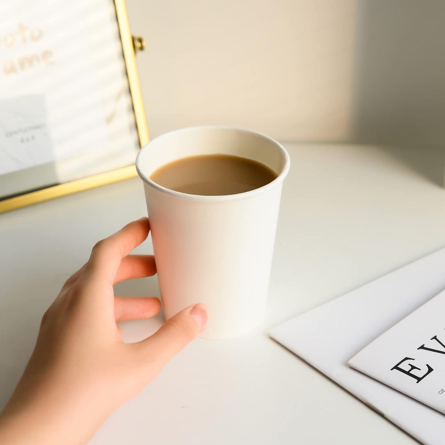 Disposable Paper Coffee Cups with Lids, 8oz 100-Pack ($0.16/Unit)