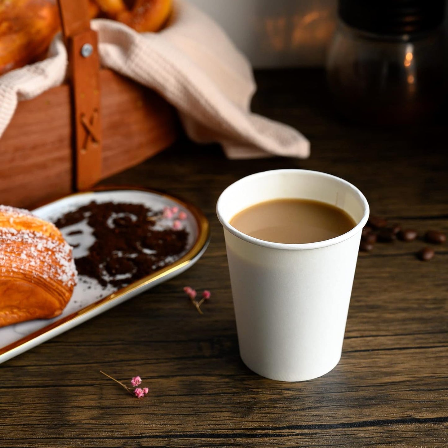 Disposable Paper Coffee Cups with Lids, 8oz 100-Pack ($0.16/Unit)