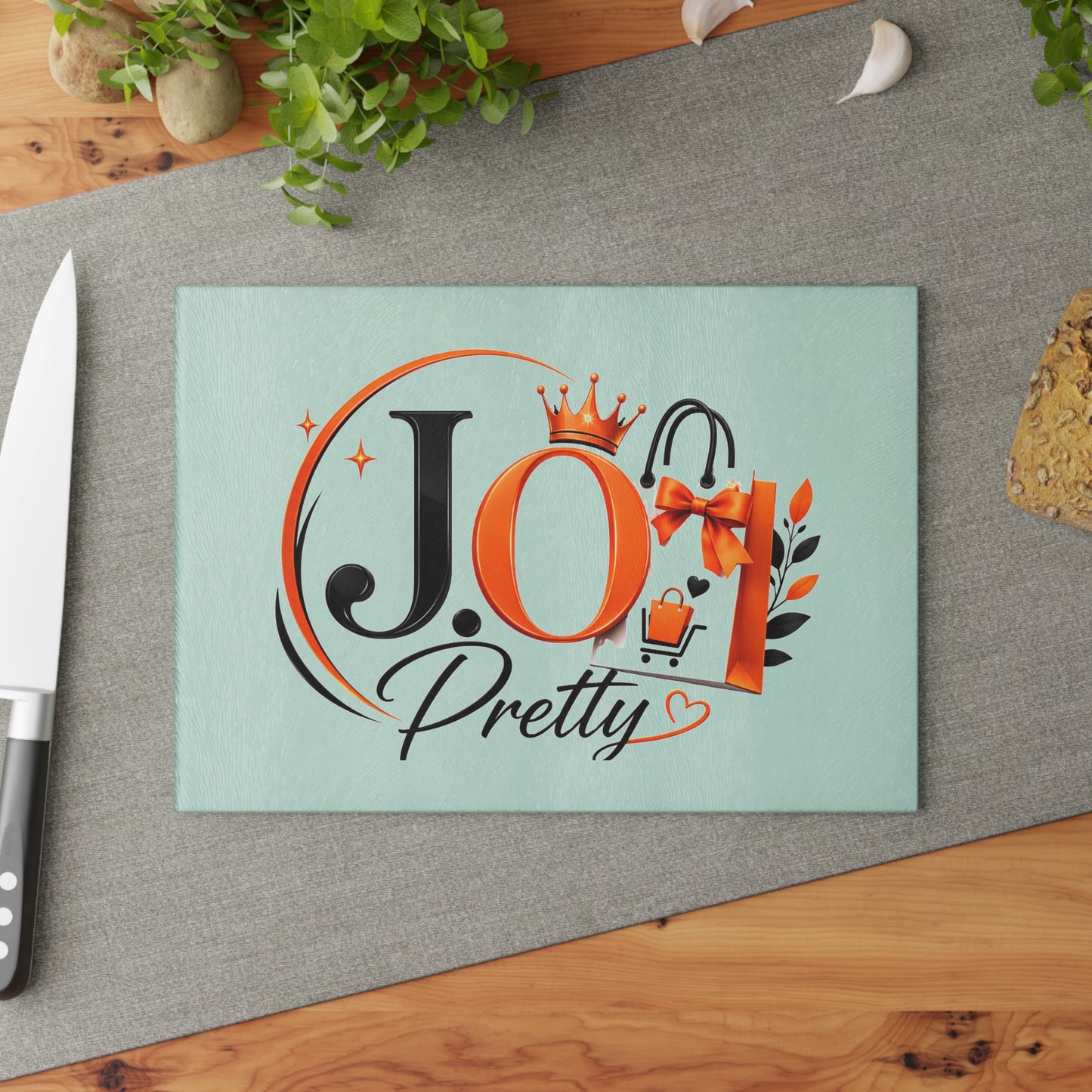 Merch Wars Product #038 : Custom Graphic Glass Cutting Board by Mme Odneus